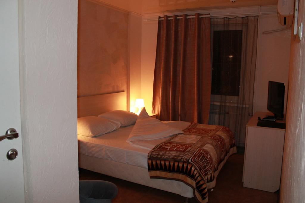 Hotel Med Rostov na Donu Dış mekan fotoğraf
